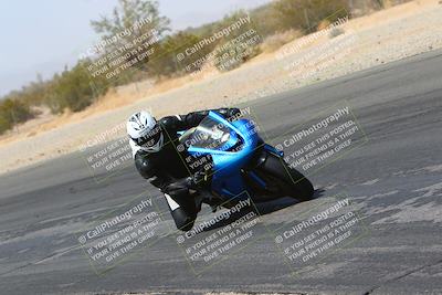 media/Mar-28-2022-Superbike Trackdays (Mon) [[b8603d0f67]]/Open Track Time/Turn 3 Inside/